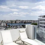 Casa Inglesa 3 *
